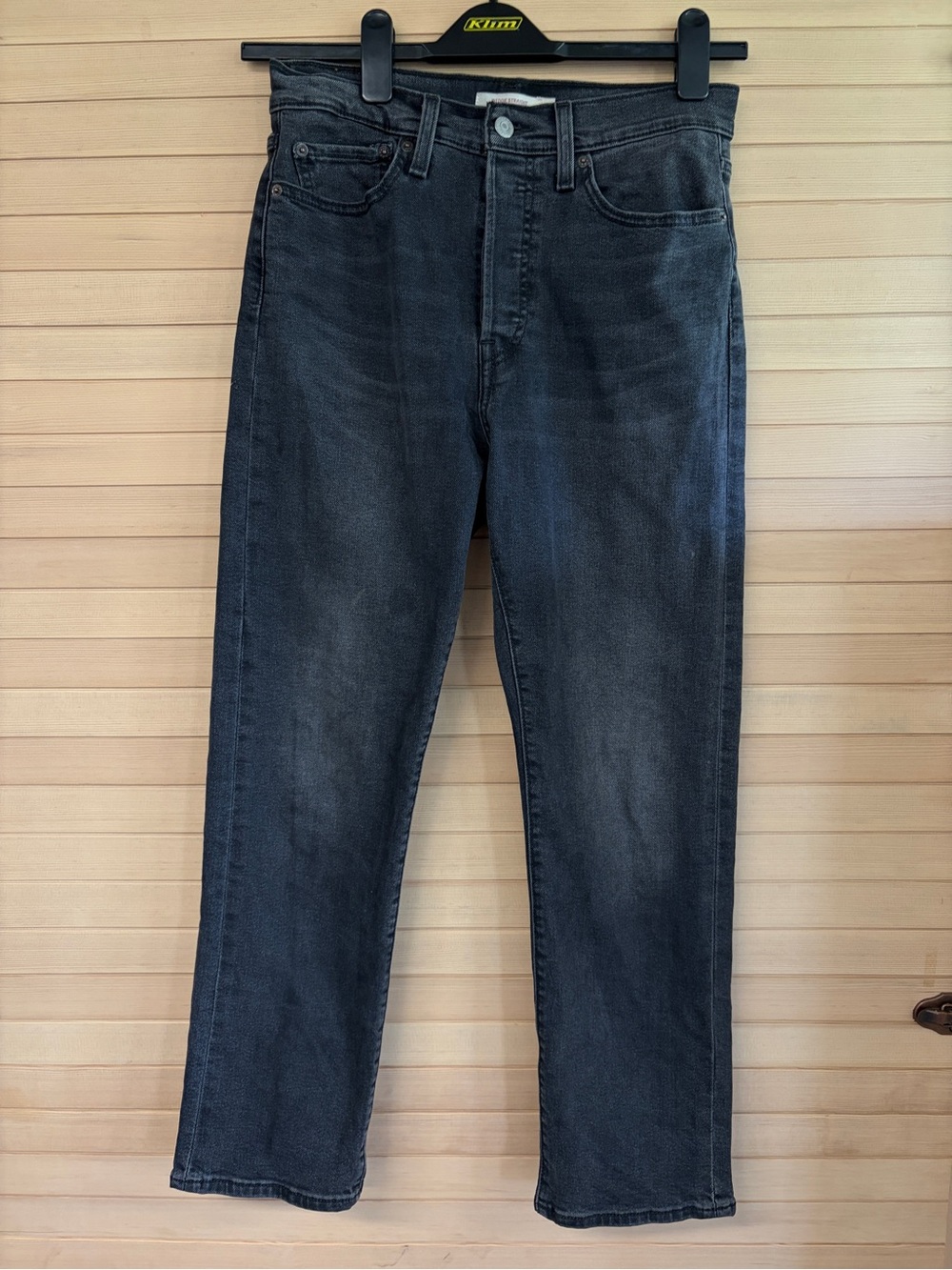 Women’s Levi’s Wedgie Straight-Leg Jeans size 30